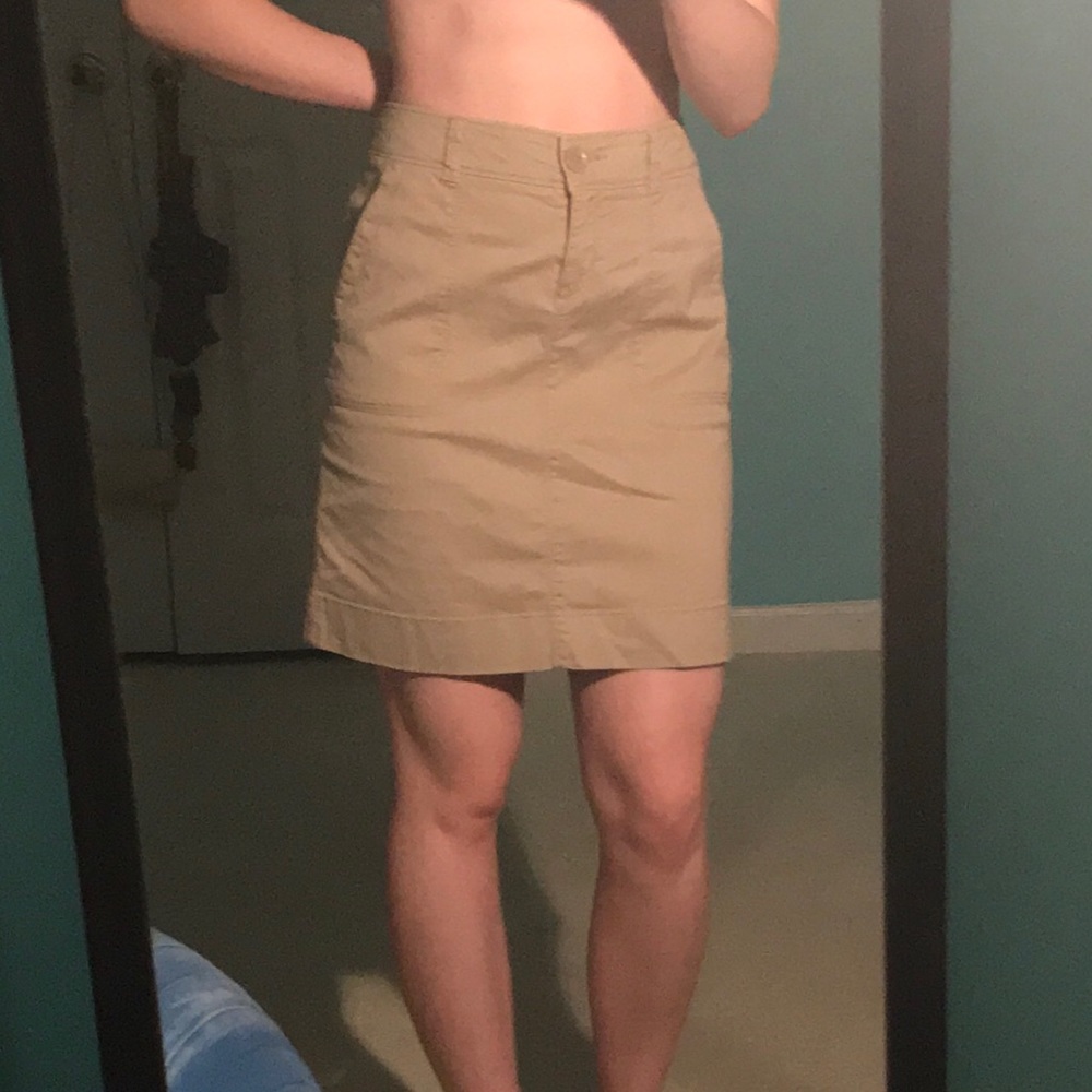 Kaki skirt